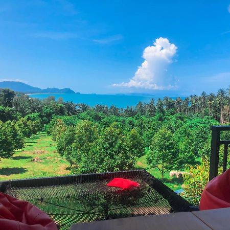 The Moon Camp Khanom Ban Plau Екстериор снимка