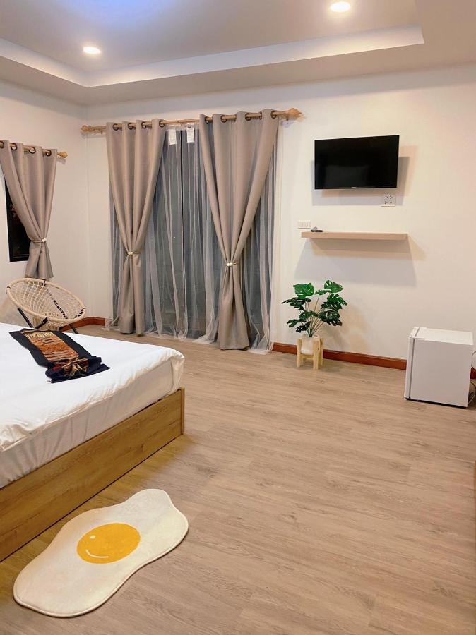 The Moon Camp Khanom Ban Plau Екстериор снимка